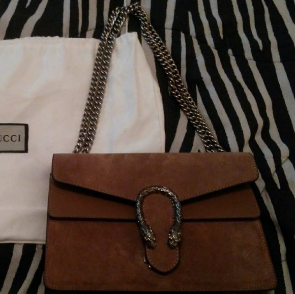 Gucci Handbags - Gucci Dionysus shoulder bag Gucci Handbags - Gucci Dionysus shoulder bag